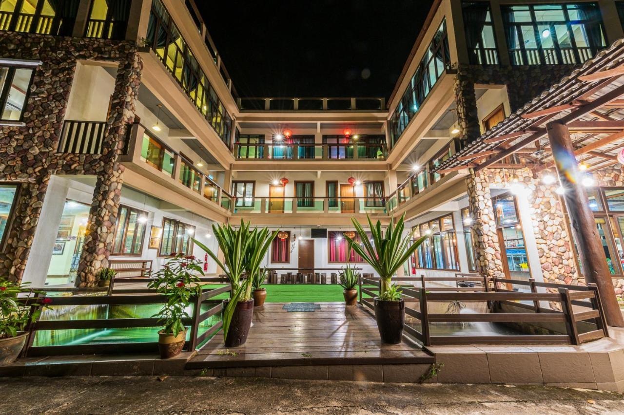 Bentong Eco Wellness Resort 14Room 69Pax By Verano Homestay Exterior photo