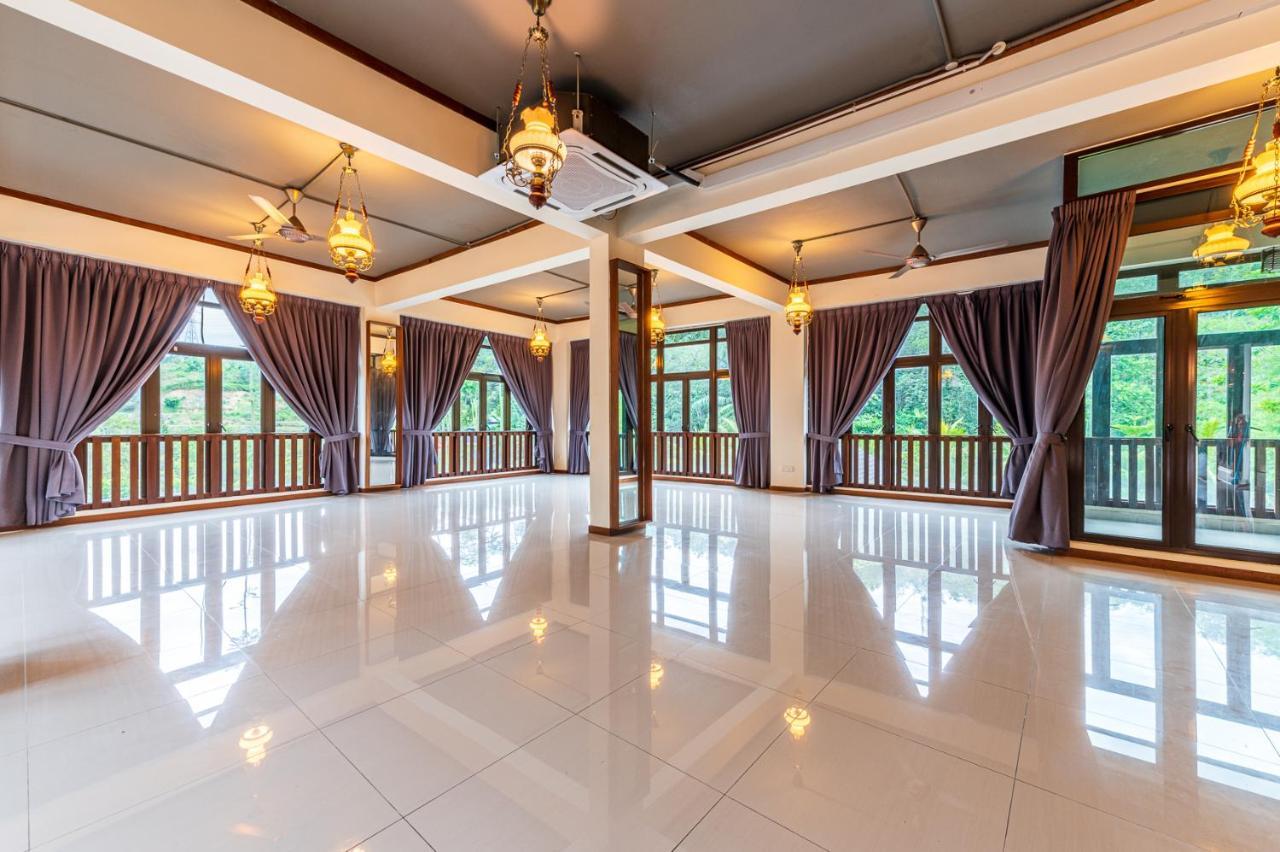 Bentong Eco Wellness Resort 14Room 69Pax By Verano Homestay Exterior photo